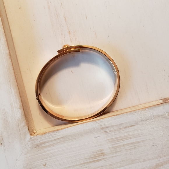 Michael Kors Heritage Pave Crystal Bracelet - Picture 4 of 4